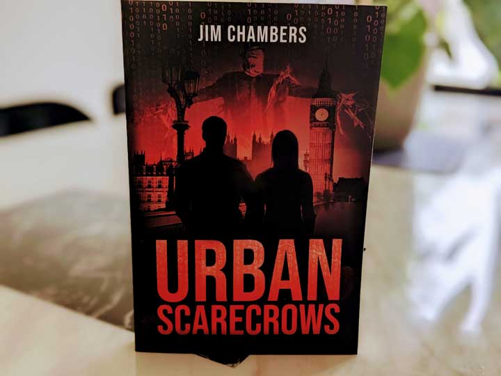 urban-scarecrows