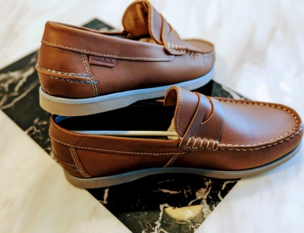 moshulu leather loafers