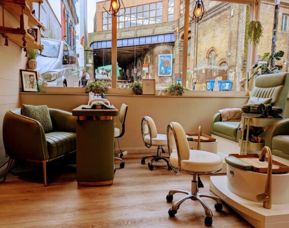 Phoenix Treatments & Beauty